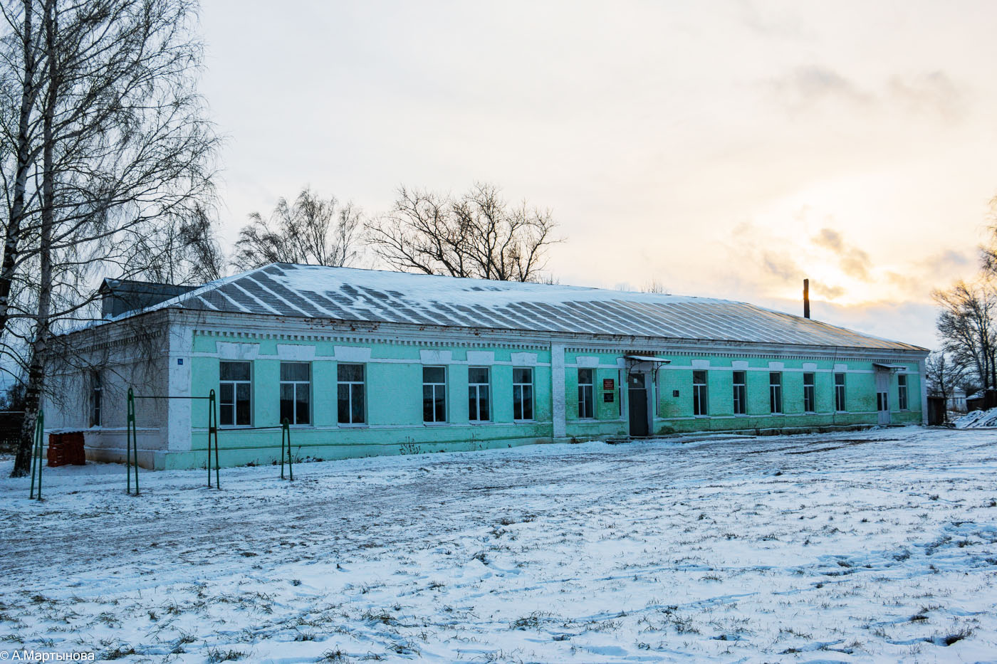 Церковь Воскресения Словущего и село Серповое — Madame Russia